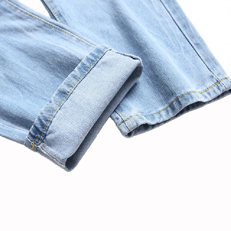 2021 features new ripped jeans, slim fit youth stretch jeans
2021 features new ripped jeans, slim fit youth stretch jeans