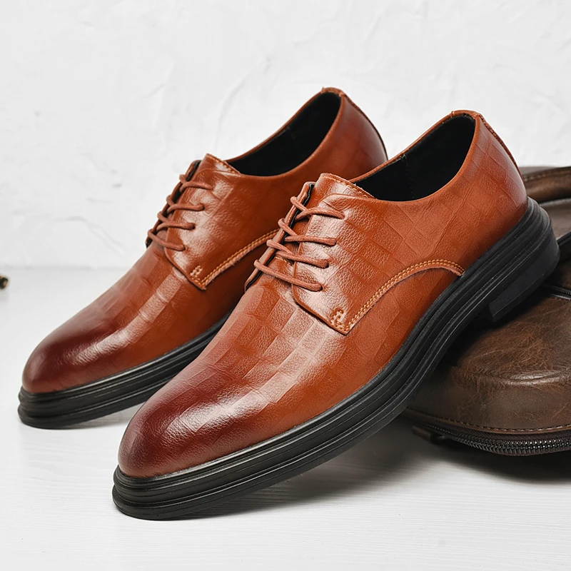 Men's leather shoes autumn business leather shoes men's British style bridegroom wedding shoes driving shoes fashion casual shoe
Men's leather shoes autumn business leather shoes men's British style bridegroom wedding shoes driving shoes fashion casual shoe