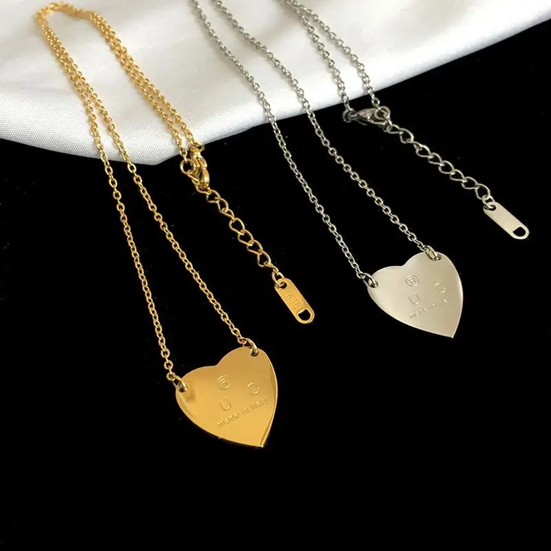 

Europe America Fashion Style Lady 316L Titanium Steel Engraved Letter 18K Plated Gold Necklaces With Single Heart Pendant