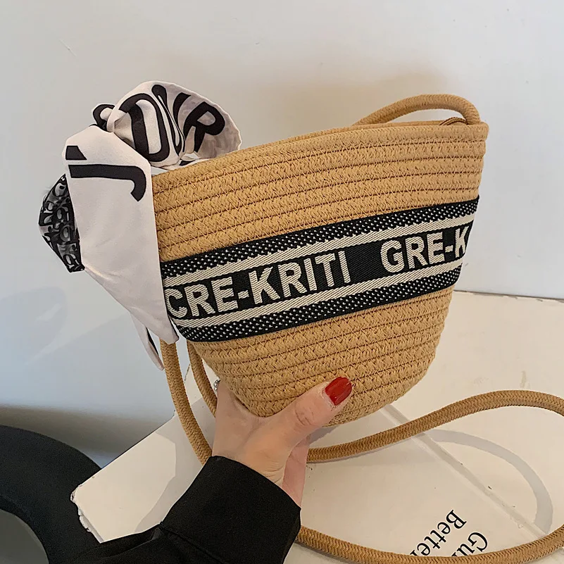 2021 New Summer Straw Woven All-Match Western Style High-Quality Texture Brand Luxury Fashion Women Shoulder Crossbody Handbag
2021 New Summer Straw Woven All-Match Western Style High-Quality Texture Brand Luxury Fashion Women Shoulder Crossbody Handbag