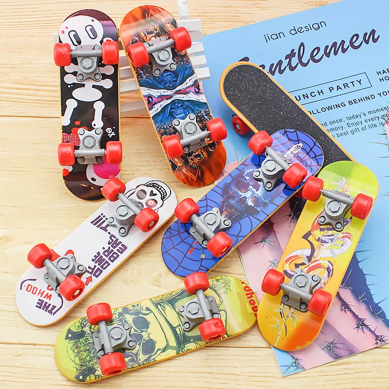 7 Pcs/set Plastic Mini Skate Finger Skateboarding Fingerboard Novelty Gag Toys For Boys Children Skateboard Finger Board Gifts
7 Pcs/set Plastic Mini Skate Finger Skateboarding Fingerboard Novelty Gag Toys For Boys Children Skateboard Finger Board Gifts