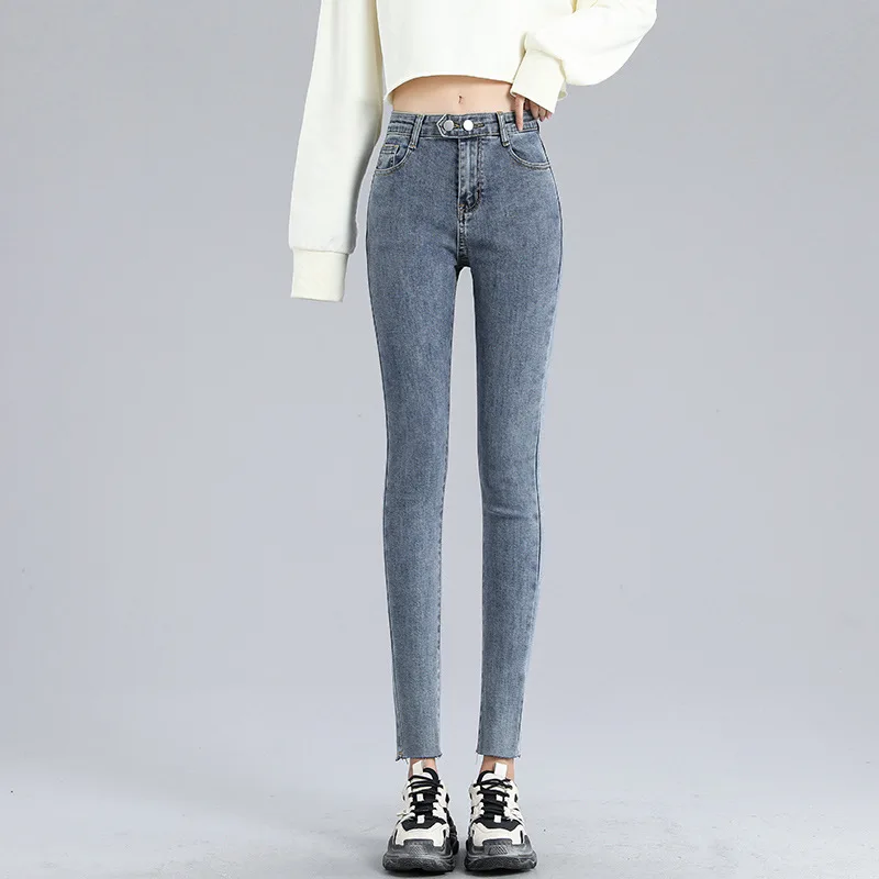 Новинка Осень 2021, женские облегающие эластичные укороченные брюки с высокой талией 
Новинка Осень 2021, женские облегающие эластичные укороченные брюки с высокой талией