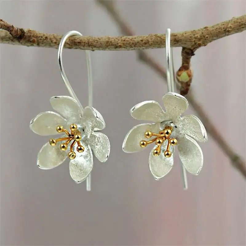 Cute Flower Earrings Gold Flower Water Lily Hooks Earrings Gift for her Women Party Jewelry Statement Drop Earring
Cute Flower Earrings Gold Flower Water Lily Hooks Earrings Gift for her Women Party Jewelry Statement Drop Earring