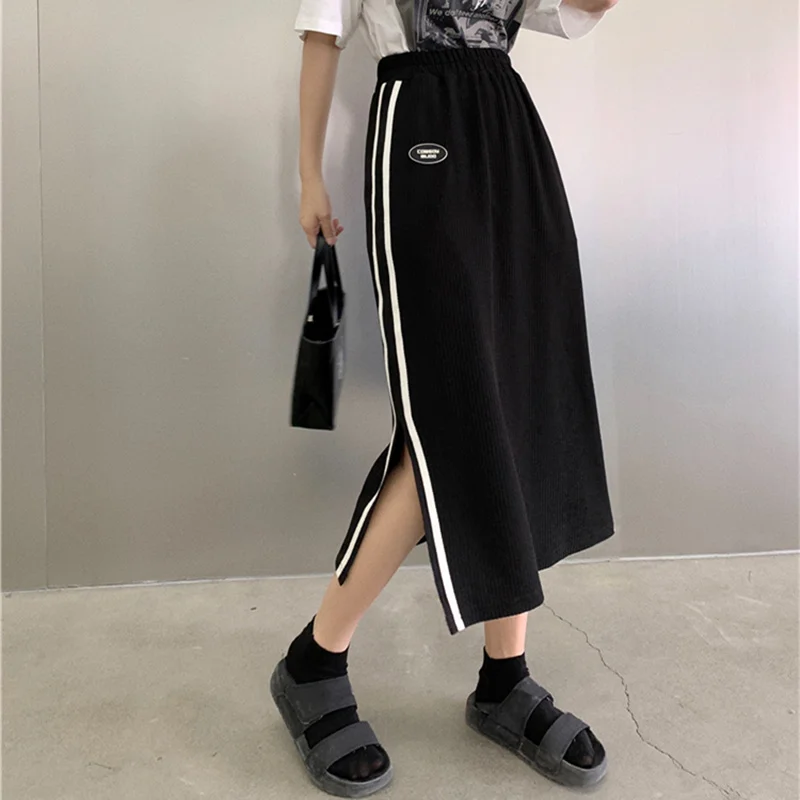 Skirts for Fall/winter New Style Thin Temperament Mid-length High-waist All-match Color Matching Student Split A-line Skirt
Skirts for Fall/winter New Style Thin Temperament Mid-length High-waist All-match Color Matching Student Split A-line Skirt