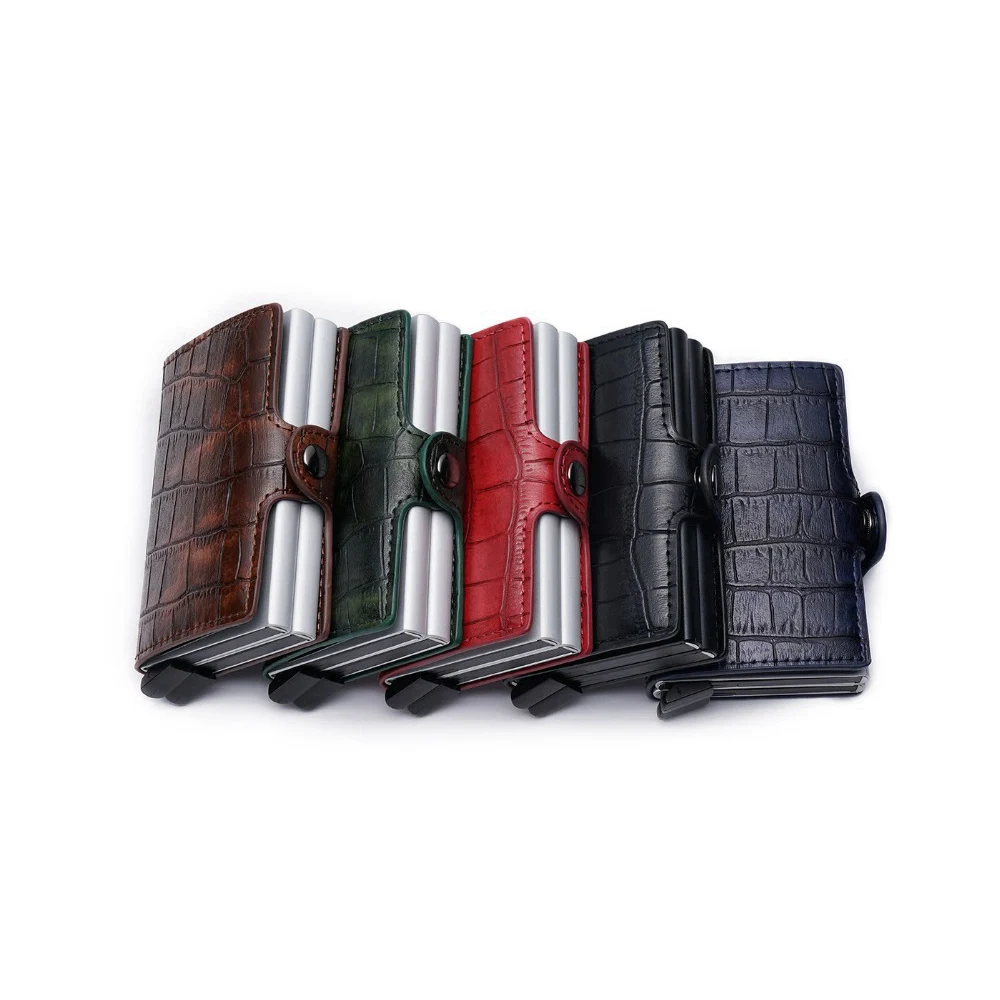 Женский кошелек с отделением для карт и rfid-защитой
Женский кошелек с отделением для карт и rfid-защитой