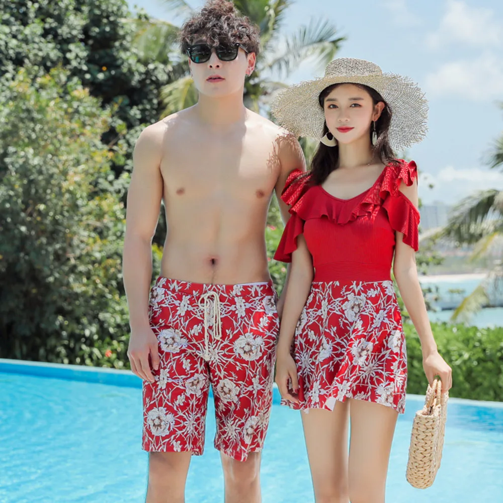 Couple Swimsuit Women's Beach One-piece Skirt Flat Angle Slim Swimwear Women Men's Swimming suit Polyester Boy's Swim-suit
Couple Swimsuit Women's Beach One-piece Skirt Flat Angle Slim Swimwear Women Men's Swimming suit Polyester Boy's Swim-suit