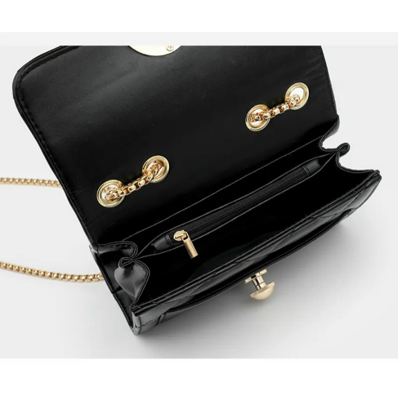 2020 New Mini Handbags Women Fashion Ins Ultra Fire Retro Wide Shoulder Strap Messenger Bag Purse Simple Style Crossbody Bags
2020 New Mini Handbags Women Fashion Ins Ultra Fire Retro Wide Shoulder Strap Messenger Bag Purse Simple Style Crossbody Bags