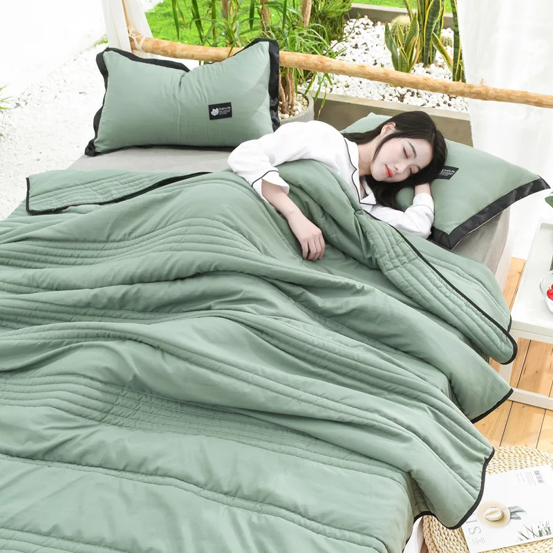 Nordic series simple wind pure color washed cotton summer quilt air conditioning quilt quilting summer single and double quilt
Nordic series simple wind pure color washed cotton summer quilt air conditioning quilt quilting summer single and double quilt