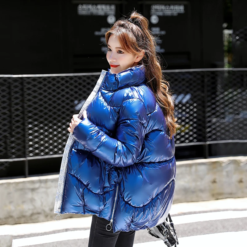 Korean Style Women's Winter Jacket Short Style Oversize Parkas Female Loose Solid Glossy Bright Stand Collar Thick Coats Outwear
Korean Style Women's Winter Jacket Short Style Oversize Parkas Female Loose Solid Glossy Bright Stand Collar Thick Coats Outwear
