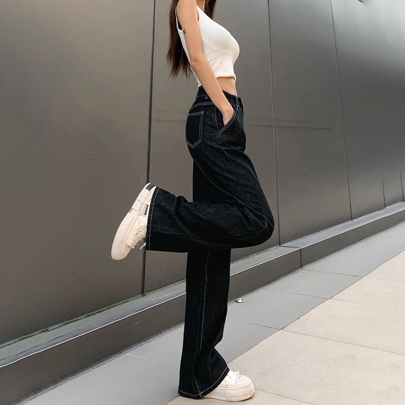 Autumn Fashion Y2K Women's Jeans Streetwear Pocket Cargo Denim Vintage Straight Jeans Trousers Mom Boyfriends High Waist Pants
Autumn Fashion Y2K Women's Jeans Streetwear Pocket Cargo Denim Vintage Straight Jeans Trousers Mom Boyfriends High Waist Pants