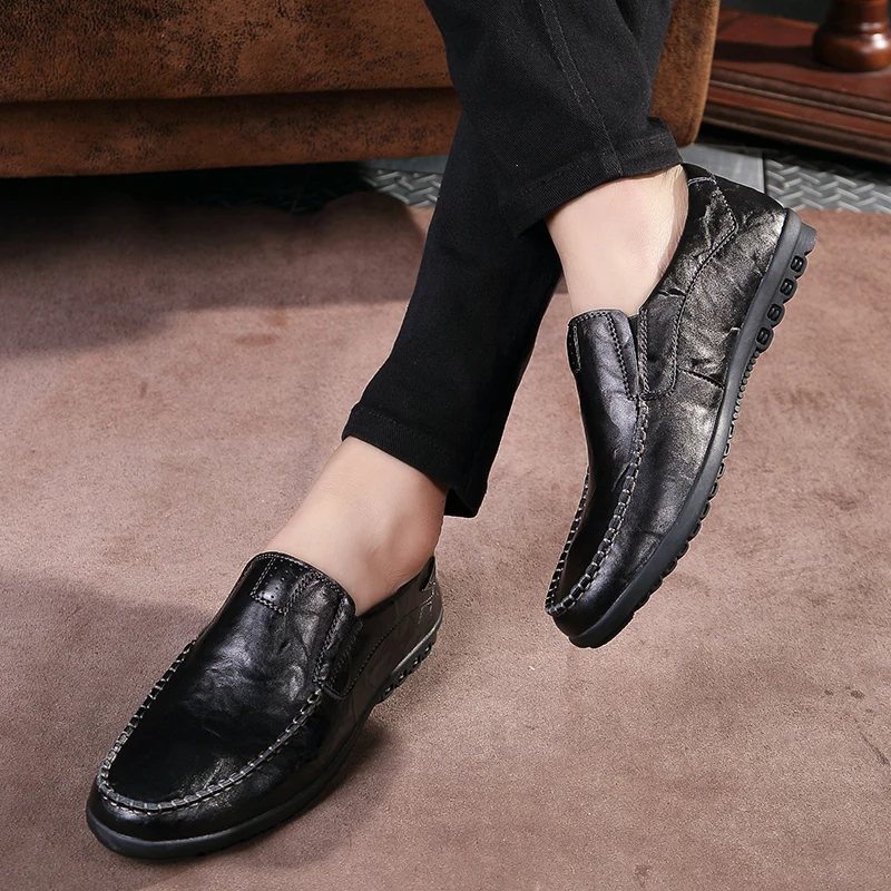 2020 Men Casual Shoes Luxury Brand Mens Loafers Moccasins outdoor fashion Breathable Slip on Black Driving Shoes men
2020 Men Casual Shoes Luxury Brand Mens Loafers Moccasins outdoor fashion Breathable Slip on Black Driving Shoes men