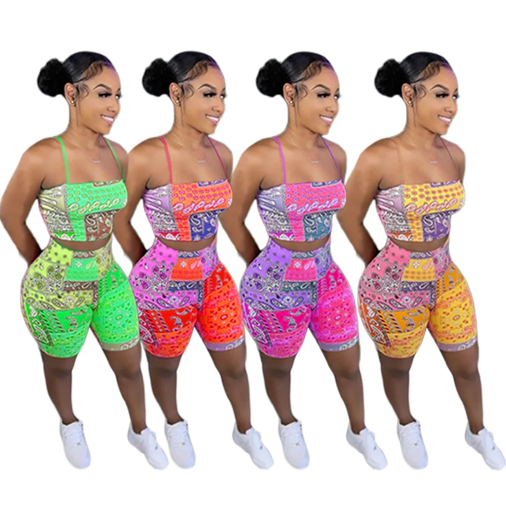 Bandanna Paisley Print Two Piece Set Woman Spaghetti Strap Crop Tops And Knee Length Pants Tracksuit 2021 Summer Fashion Clothes
Bandanna Paisley Print Two Piece Set Woman Spaghetti Strap Crop Tops And Knee Length Pants Tracksuit 2021 Summer Fashion Clothes