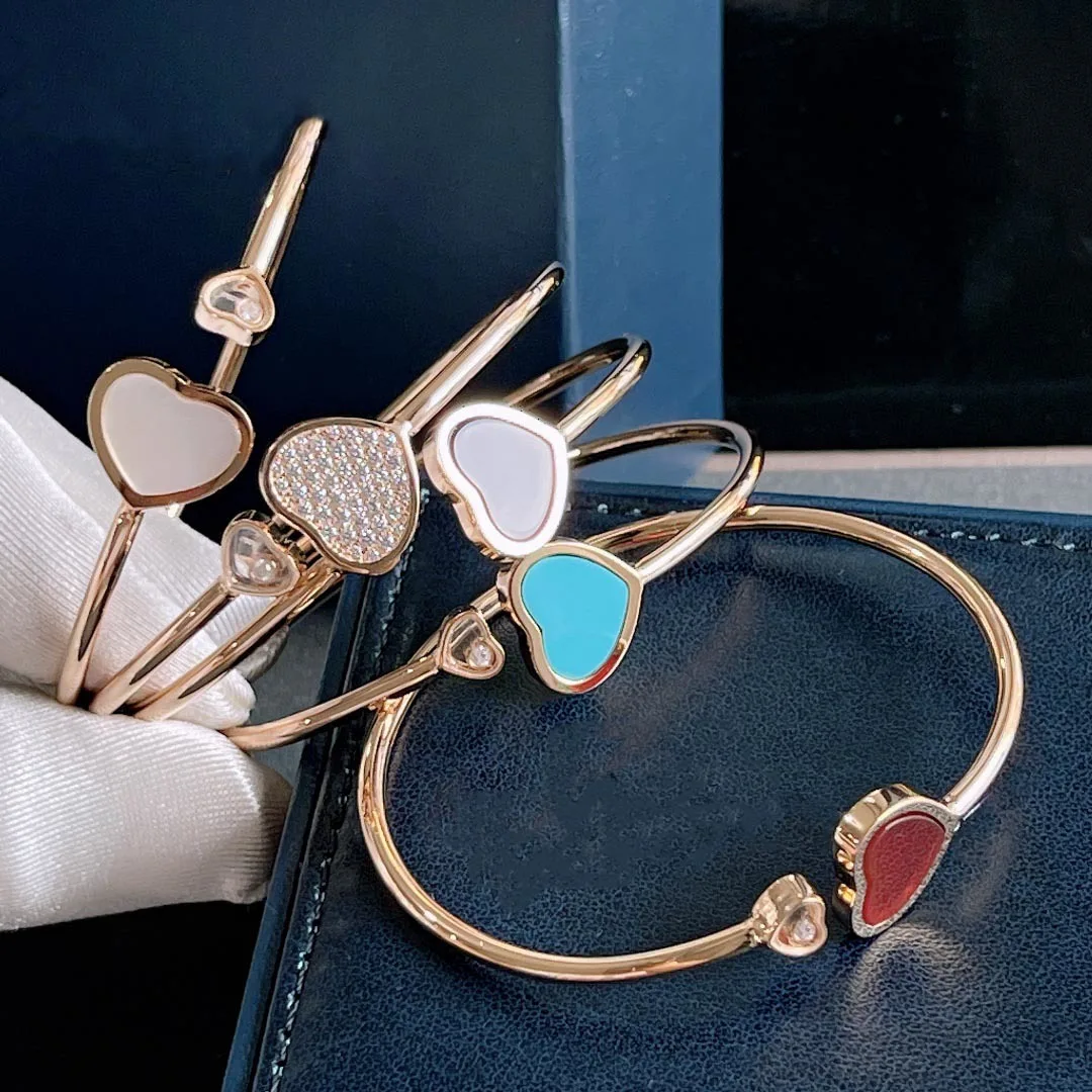 2021 Trend Famous Brand Designer Multicolor Peach Heart Charms Bracelet Luxury For Women Jewelry Top Quality Couple Fine Gifts
2021 Trend Famous Brand Designer Multicolor Peach Heart Charms Bracelet Luxury For Women Jewelry Top Quality Couple Fine Gifts