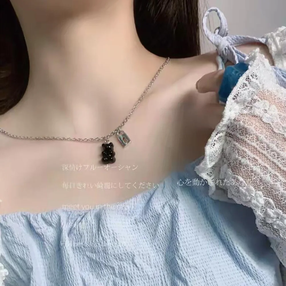 Korean Retro Cute Style Bear Does Not Fade Ins Wind Bear Can Take A Bath Temperament Hip-Hop Silver Trendy Creative Necklace
Korean Retro Cute Style Bear Does Not Fade Ins Wind Bear Can Take A Bath Temperament Hip-Hop Silver Trendy Creative Necklace