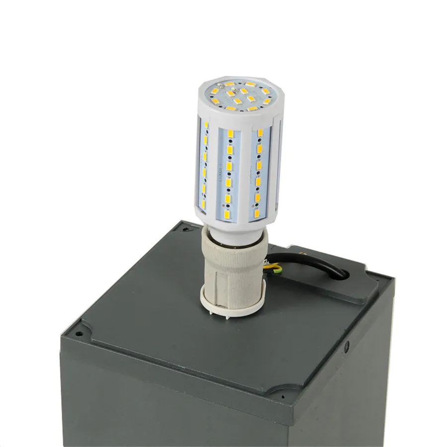 Thrisdar E27 Outdoor Lawn Lamps IP65 Waterproof Garden Courtyard Pathway Column Lights Villa Street Landscape Pillar Lamps
Thrisdar E27 Outdoor Lawn Lamps IP65 Waterproof Garden Courtyard Pathway Column Lights Villa Street Landscape Pillar Lamps