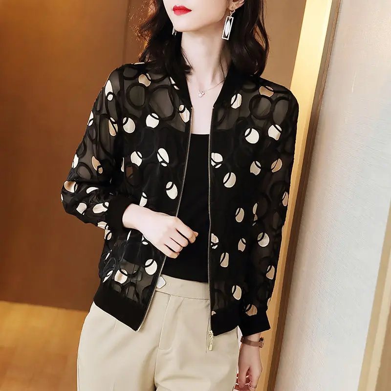 2021 Chiffon Jacket Women's Wave Spring Summer New Thin Sunscreen Short Large Size Loose Cardigan Baseball Uniform
2021 Chiffon Jacket Women's Wave Spring Summer New Thin Sunscreen Short Large Size Loose Cardigan Baseball Uniform
