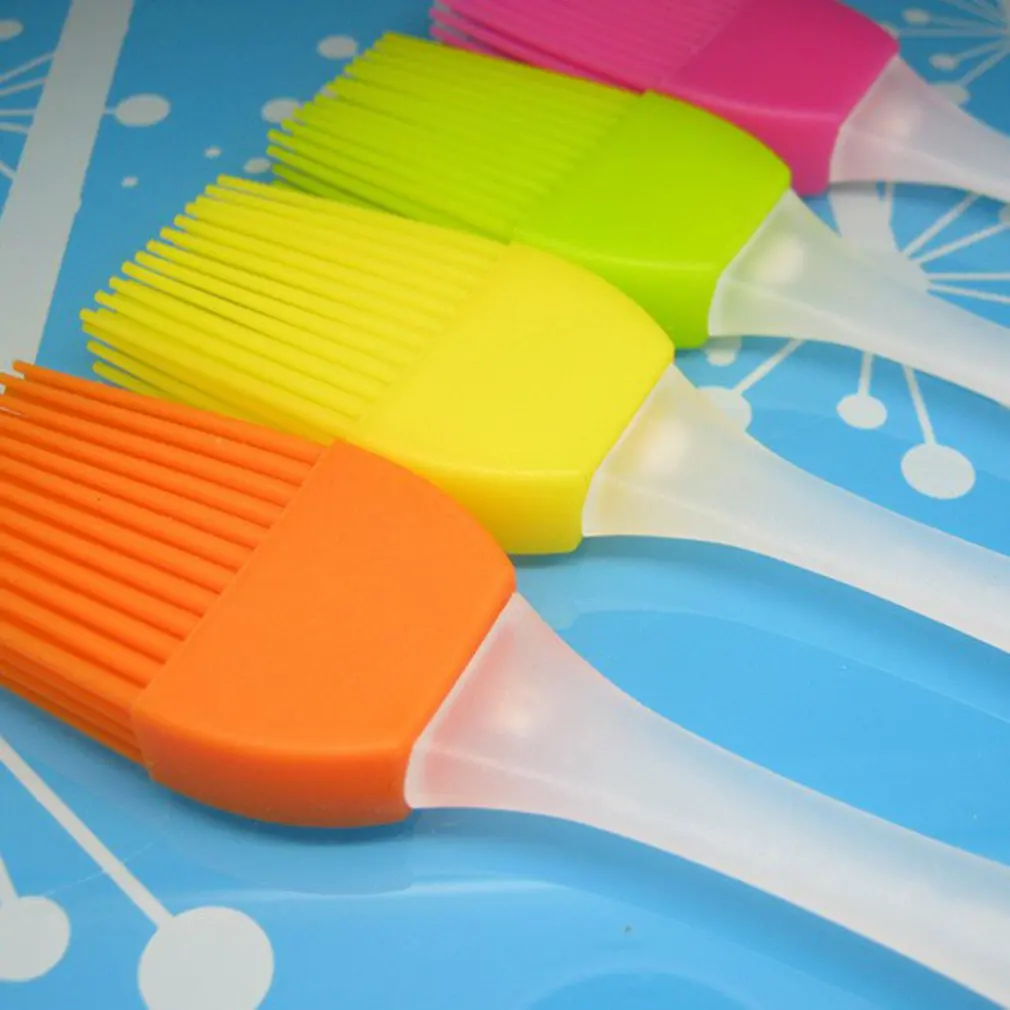 1pc Food Grade Silicone High Temperature Resistant Barbecue Brush Butter Brush Oil Brush Seasoning Brush Color Random
1pc Food Grade Silicone High Temperature Resistant Barbecue Brush Butter Brush Oil Brush Seasoning Brush Color Random