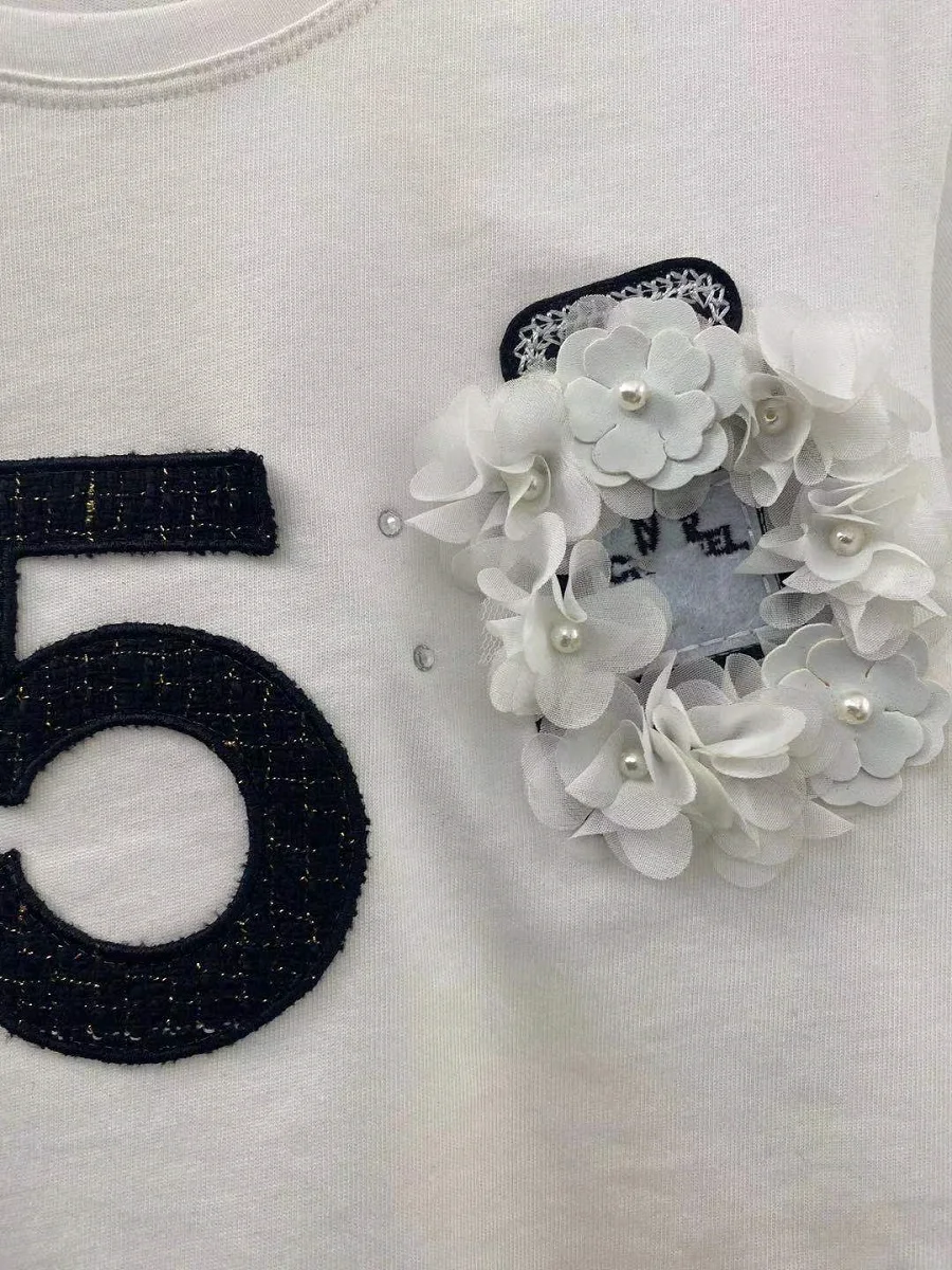 Summer Cotton Applique Beaded Loose Bowknot Ladies Top T-shirt 2021New Ladies Short Sleeve Fashion Party Top Pullover bra XL
Summer Cotton Applique Beaded Loose Bowknot Ladies Top T-shirt 2021New Ladies Short Sleeve Fashion Party Top Pullover bra XL
