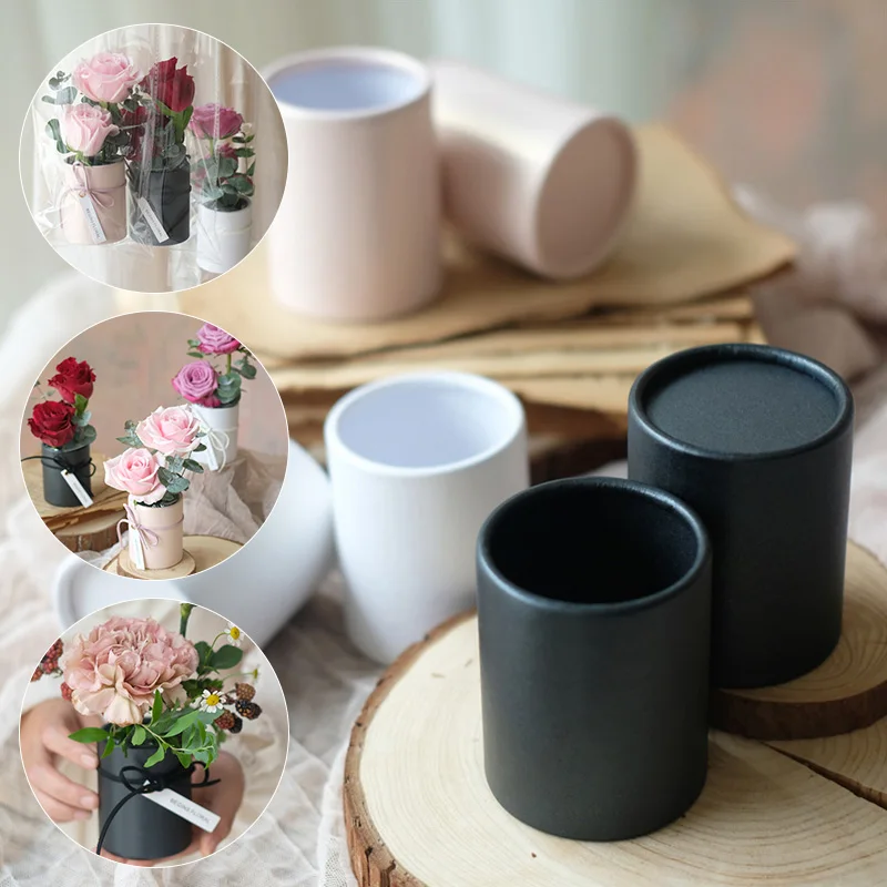 1pc Mini Round Flower Box Paper Packing Case Hug Bucket Hug Bucket Replacement Flower Wrapping Gift Box Wedding Party Decor
1pc Mini Round Flower Box Paper Packing Case Hug Bucket Hug Bucket Replacement Flower Wrapping Gift Box Wedding Party Decor