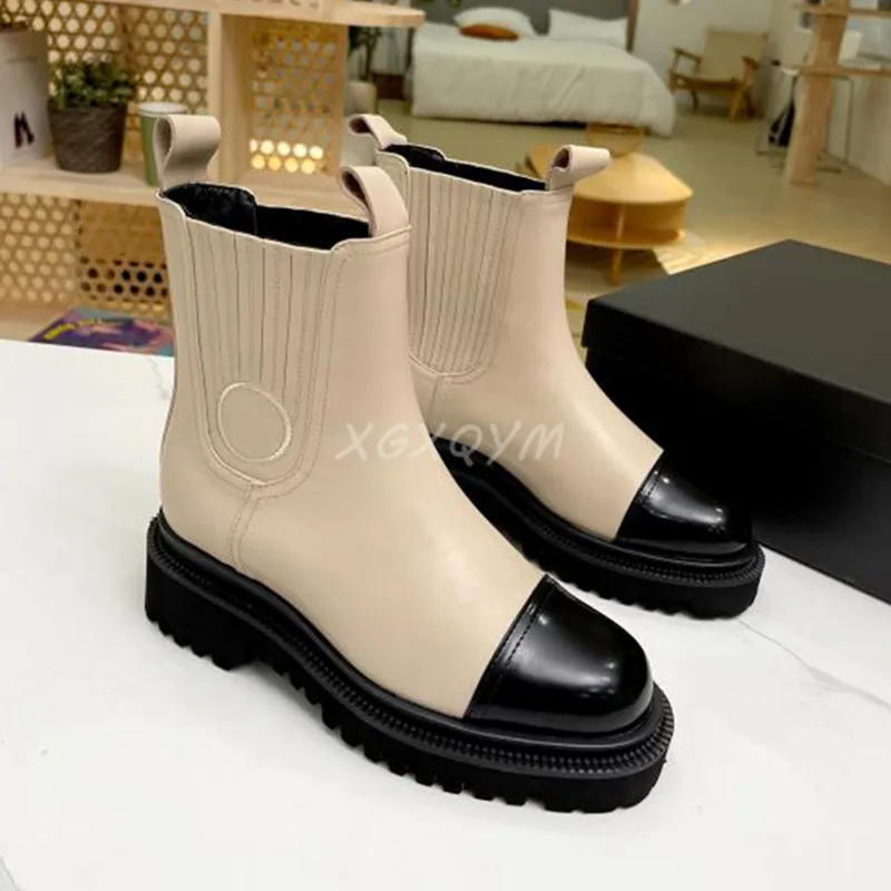 Autumn New mid calf boots women genuine leather Thick sole Fashion chelsea Boots British Style Short Boots platform shoes
Autumn New mid calf boots women genuine leather Thick sole Fashion chelsea Boots British Style Short Boots platform shoes