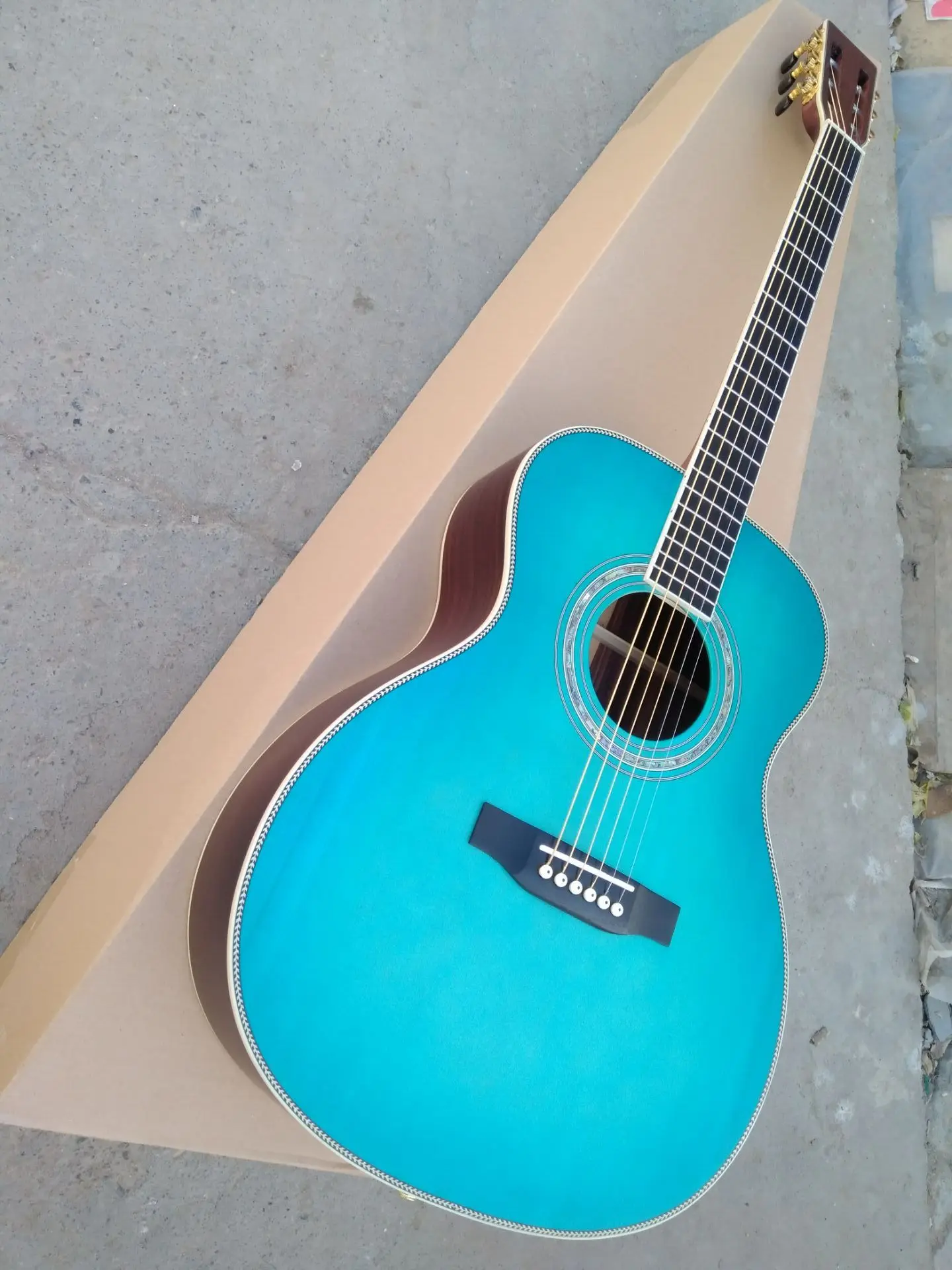 free shipping OM blues acoustic classcial guitar solid satin OM custom Byron matt finishing acoustic electric guitar
free shipping OM blues acoustic classcial guitar solid satin OM custom Byron matt finishing acoustic electric guitar