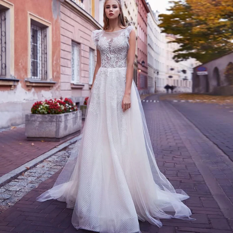 Romantic A Line Wedding Dress 2021 Beach Appliques Lace Flare Sleeve Mariage Vestido De Noiva White Romantic Boho Bridal Gowns
Romantic A Line Wedding Dress 2021 Beach Appliques Lace Flare Sleeve Mariage Vestido De Noiva White Romantic Boho Bridal Gowns