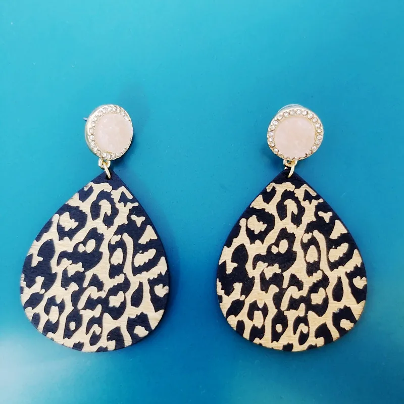 Ins Gold Metal Druzy Stone Engraved Leopard Wood Hip-hop Rock Irregular Earrings Vintage Party African Afro Jewelry Wooden DIY
Ins Gold Metal Druzy Stone Engraved Leopard Wood Hip-hop Rock Irregular Earrings Vintage Party African Afro Jewelry Wooden DIY