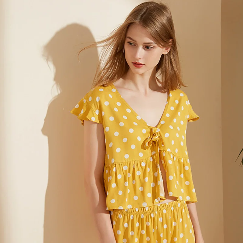 2021 Summer New Women Short Top+Shorts 2Pcs Pajamas Set Cute Dot Printed Comfort Elastic Waist Bottom Sleepwear Ladies Soft Wear
2021 Summer New Women Short Top+Shorts 2Pcs Pajamas Set Cute Dot Printed Comfort Elastic Waist Bottom Sleepwear Ladies Soft Wear