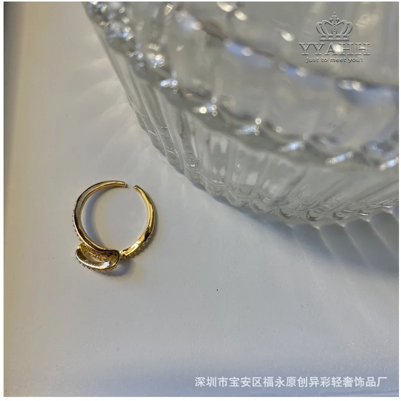 Hot Style Original Design Ins Zircon Opening Ring Senior Light Luxury Retro Ring Female
Hot Style Original Design Ins Zircon Opening Ring Senior Light Luxury Retro Ring Female