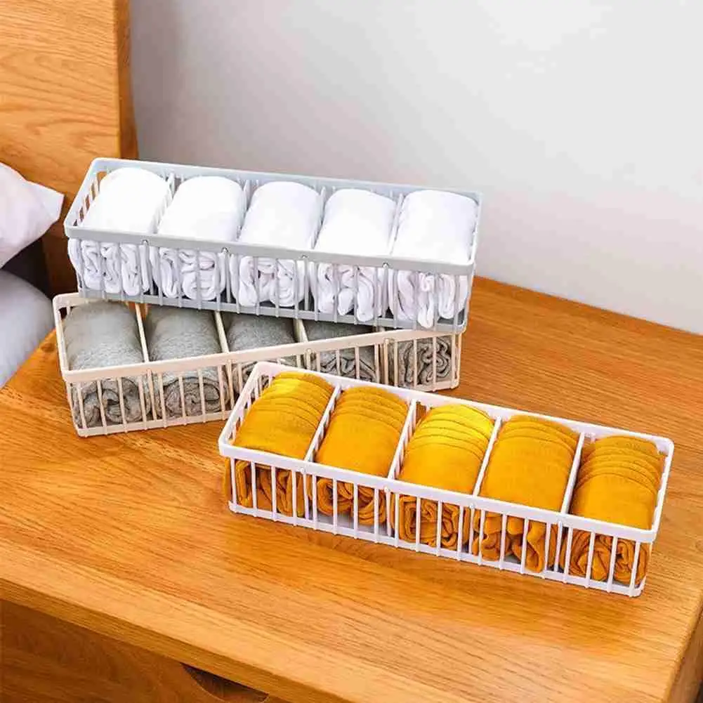 Detachable Multifunctional Storage Box, Socks And Underwear, Plastic Five-compartment Storage Box, Wardrobe Storage Compartment
Detachable Multifunctional Storage Box, Socks And Underwear, Plastic Five-compartment Storage Box, Wardrobe Storage Compartment