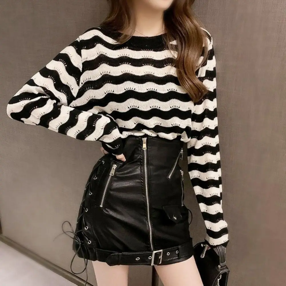 SANWOOD Fashion Women Loose Long Sleeve Contrast wavy stripes Round Neck Ripple Knitwear Blouse Sweaters Bottoming Shirts
SANWOOD Fashion Women Loose Long Sleeve Contrast wavy stripes Round Neck Ripple Knitwear Blouse Sweaters Bottoming Shirts