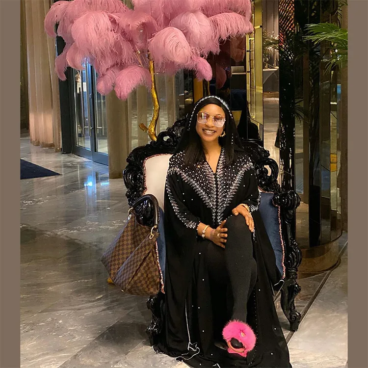 Женское платье большого размера Африканское платье Boubou, Африканское платье для женщин свободного размера с вышивкой, длинное Африканское п...
Женское платье большого размера Африканское платье Boubou, Африканское платье для женщин свободного размера с вышивкой, длинное Африканское п...