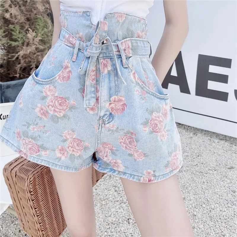 Casual Print Denim Short For Women High Waist Patchwork Pockets Sashes Side Split Shorts Female Summer 2021 Stylish 
Casual Print Denim Short For Women High Waist Patchwork Pockets Sashes Side Split Shorts Female Summer 2021 Stylish