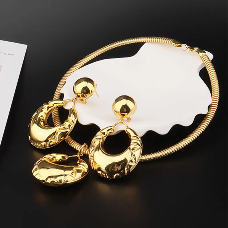 Fashion Jewelry Classic Necklace Sets For Women Earrings Pendent Romantic Sets For Wedding Party Anniversary Gift Trendy Sets
Fashion Jewelry Classic Necklace Sets For Women Earrings Pendent Romantic Sets For Wedding Party Anniversary Gift Trendy Sets