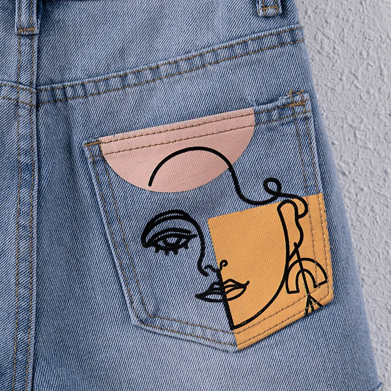 High waist denim shorts women's summer was thin 2021 new fashion ins loose wide-leg holes thin a-line hot pants
High waist denim shorts women's summer was thin 2021 new fashion ins loose wide-leg holes thin a-line hot pants
