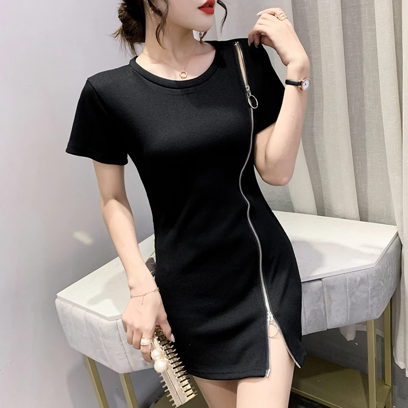 2021 summer new fashion O collar zipper Slim short Sleeve Tee dress Two ways to wear Women Fashion Casual Woman T Shirts
2021 summer new fashion O collar zipper Slim short Sleeve Tee dress Two ways to wear Women Fashion Casual Woman T Shirts