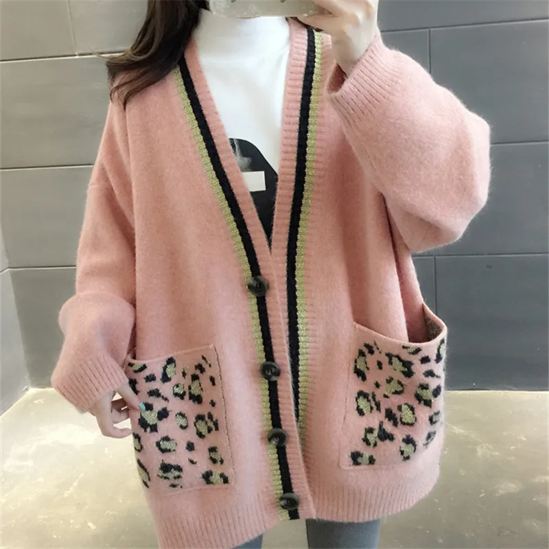 Autumn Winter New Fashion Leopard Big Pocket Sweater Women Knitting Cardigan Loose Casual Long Sleeve Knitted Jacket Coat Female
Autumn Winter New Fashion Leopard Big Pocket Sweater Women Knitting Cardigan Loose Casual Long Sleeve Knitted Jacket Coat Female