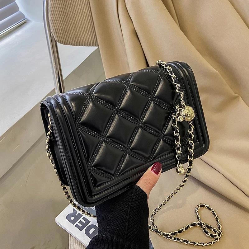Fashion PU Leather Crossbody Bags for Women 2021 New Spring Summer Luxury Handbags Lady Chain Shoulder Purses Designer
Fashion PU Leather Crossbody Bags for Women 2021 New Spring Summer Luxury Handbags Lady Chain Shoulder Purses Designer