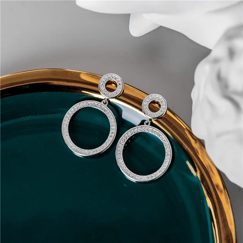 925 Sterling Silver Luxury Diamond Zircon Big Circle Earrings Korean Earrings Silver 925 Jewelry Studs Earrings for Women
925 Sterling Silver Luxury Diamond Zircon Big Circle Earrings Korean Earrings Silver 925 Jewelry Studs Earrings for Women