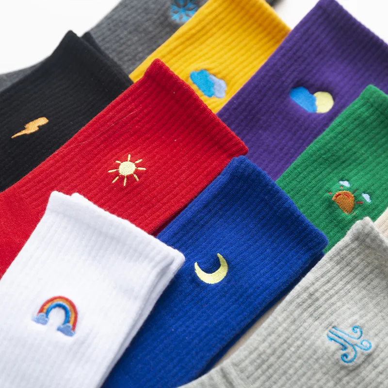 Spring And Summer Fashion Embroidery Weather Forecast Pattern Funny Lightning Rainbow Rain Moon Popular Street Skateboard Socks
Spring And Summer Fashion Embroidery Weather Forecast Pattern Funny Lightning Rainbow Rain Moon Popular Street Skateboard Socks
