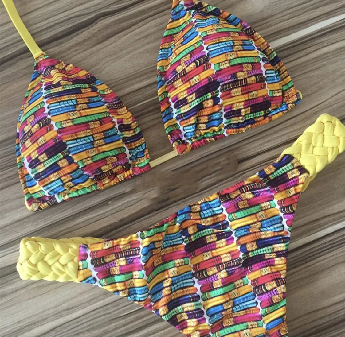 Sexy Bikini 2021 Summer Swimsuit Women Two Pieces High Waist Bikini Push Up Swimwear Halter Bathing Suit Split Swimsuit Female
Sexy Bikini 2021 Summer Swimsuit Women Two Pieces High Waist Bikini Push Up Swimwear Halter Bathing Suit Split Swimsuit Female