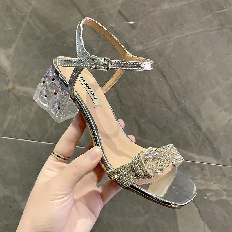 Clear Heel Sandals Women Crystal Narrow Band Sandals Transparent Square Heel Sandals Women Shoes Summer Open Toe High Heels
Clear Heel Sandals Women Crystal Narrow Band Sandals Transparent Square Heel Sandals Women Shoes Summer Open Toe High Heels