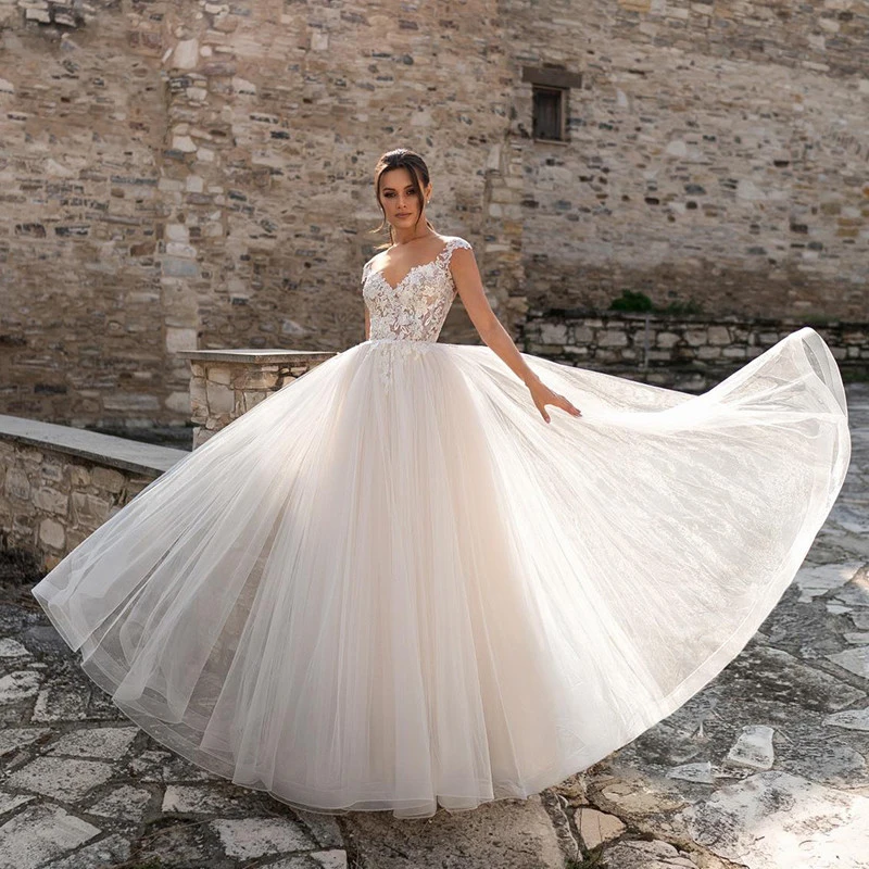 Hi Shy Bride New simple wedding dress backless sleeveless design chiffon lace bride dresses princess dress plus size tailor-made
Hi Shy Bride New simple wedding dress backless sleeveless design chiffon lace bride dresses princess dress plus size tailor-made