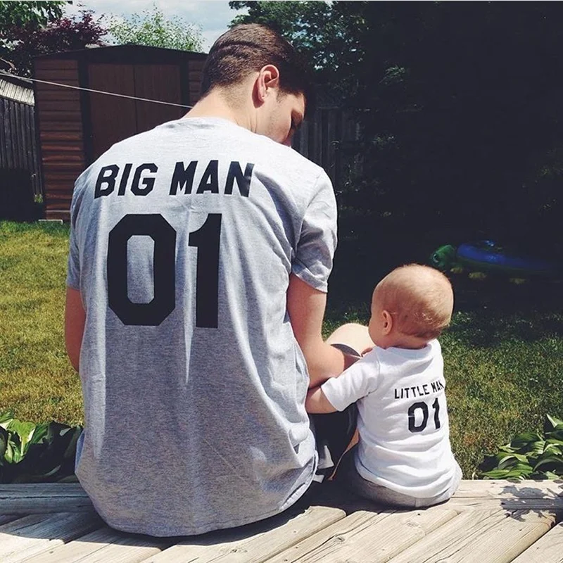 Summer Family Matching Clothes Fashion Big Little Man T-shirt Daddy and Me Outfits Father Son Daughter Baby Boy Girl Outfits 
Summer Family Matching Clothes Fashion Big Little Man T-shirt Daddy and Me Outfits Father Son Daughter Baby Boy Girl Outfits