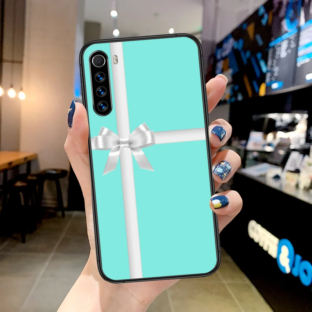 Tiffanyer Blue Boxes Phone Case For Xiaomi Redmi Note 7 8 8T 9 9S 4X 7 7A 9A K30 Pro Ultra black Coque Silicone Cell Luxury
Tiffanyer Blue Boxes Phone Case For Xiaomi Redmi Note 7 8 8T 9 9S 4X 7 7A 9A K30 Pro Ultra black Coque Silicone Cell Luxury