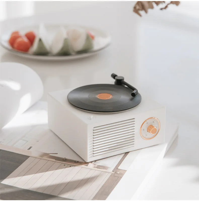 Creative atom vinyl Bluetooth speaker Retro record player small speaker mini Wireless Bluetooth gift speaker
Creative atom vinyl Bluetooth speaker Retro record player small speaker mini Wireless Bluetooth gift speaker