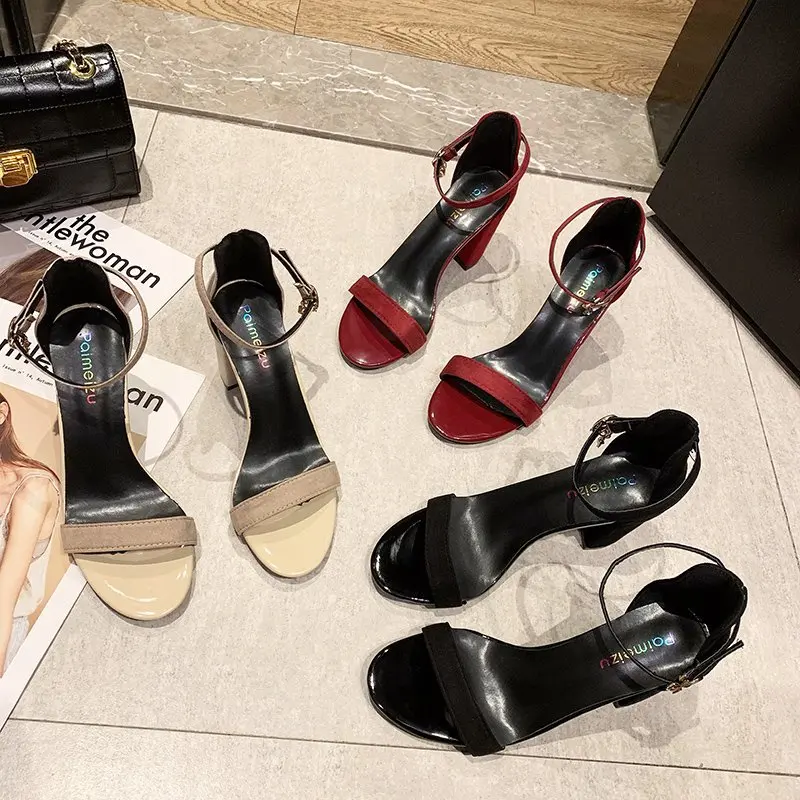 Female Sandal High Heels Velvet Shoes 2021 Women's Med Espadrilles Platform Buckle Strap Girls High-heeled Suede New Block Comfo
Female Sandal High Heels Velvet Shoes 2021 Women's Med Espadrilles Platform Buckle Strap Girls High-heeled Suede New Block Comfo