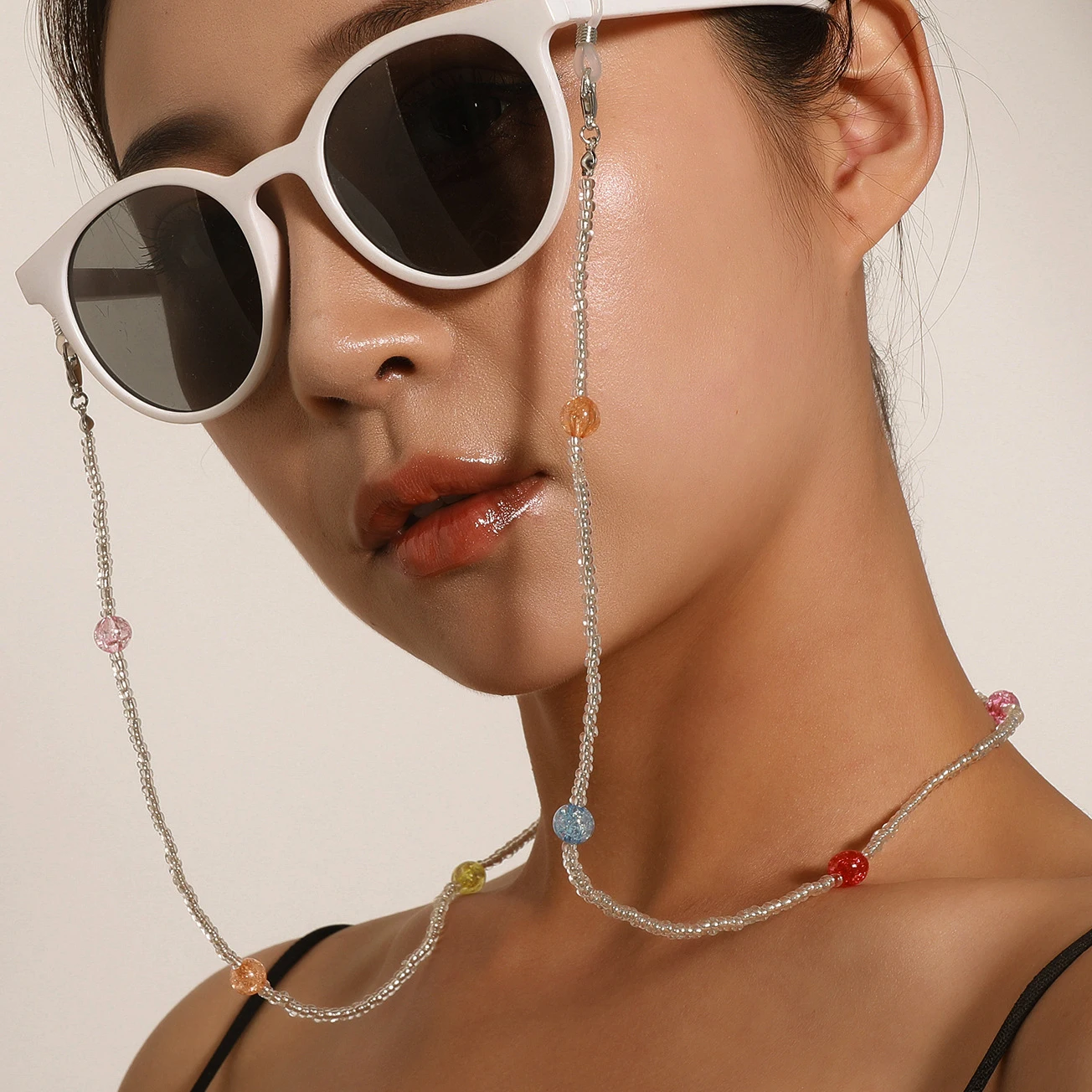 Ingemark Kpop Transparent Beaded Mask Sunglasses Chain for Women Boho Lanyards Eyewear Cord Holder Necklace Retainer Accessories
Ingemark Kpop Transparent Beaded Mask Sunglasses Chain for Women Boho Lanyards Eyewear Cord Holder Necklace Retainer Accessories