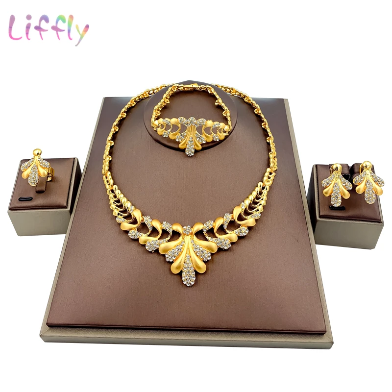 Liffly Dubai Gold Jewelry Sets Party Women Necklace Bracelet Earrings Ring Crystal Jewelry Wedding Bridal Fashion Jewelry Set
Liffly Dubai Gold Jewelry Sets Party Women Necklace Bracelet Earrings Ring Crystal Jewelry Wedding Bridal Fashion Jewelry Set