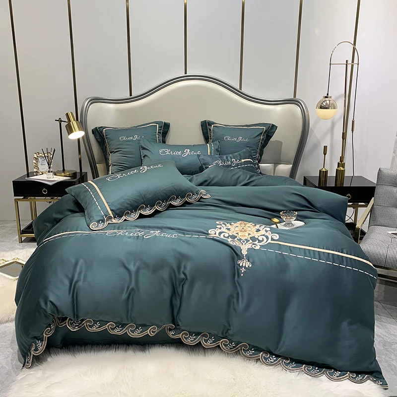 New 4/7pcs Tencel Duvet Cover Sets King Queen Size Bedding Sets Pillowcases green emroidery bed cover Bed Linen
New 4/7pcs Tencel Duvet Cover Sets King Queen Size Bedding Sets Pillowcases green emroidery bed cover Bed Linen